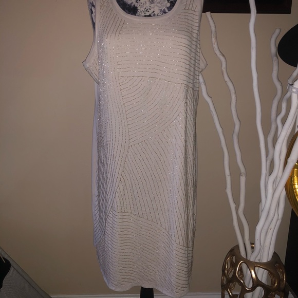 Sequin Detailed Dress - Picture 1 of 10